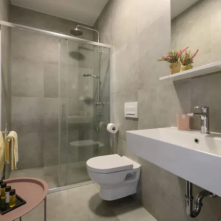 Apartmán In Kastanjer Mit Gemeinschaftlichem Parkplatz